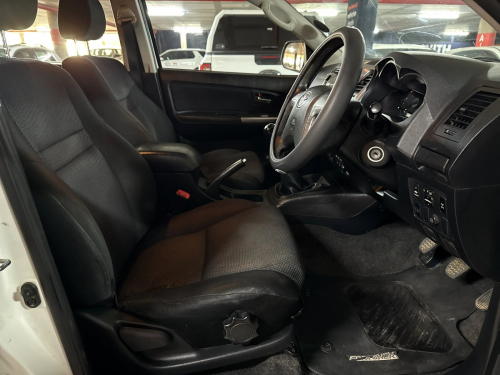 Toyota Fortuner 2.5d-4d RB in Namibia