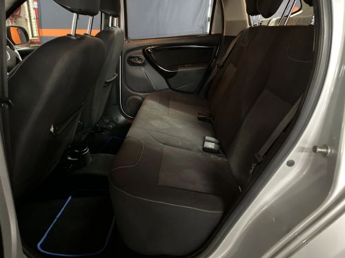 Renault Duster 1.6 Dynamique in Namibia