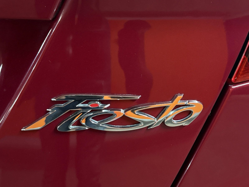 Ford Fiesta 1.6 TDCi Trend 5-Door in Namibia