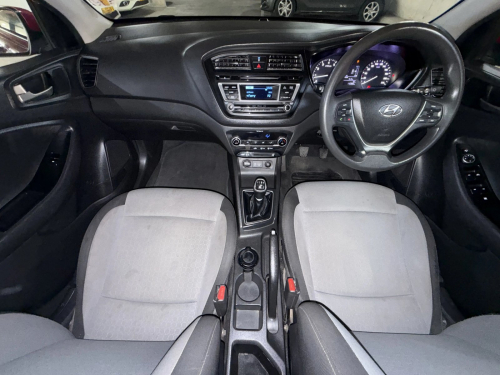 Hyundai i20 1.4 Fluid in Namibia