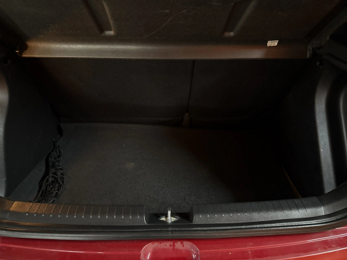 Hyundai i20 1.4 Fluid in Namibia