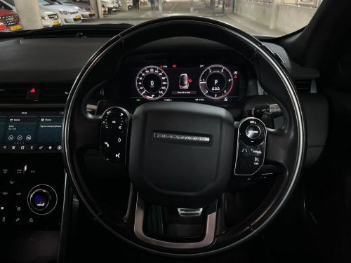 Land Rover Discovery Sport 2.0d HSE R-Dynamic (D180) in Namibia
