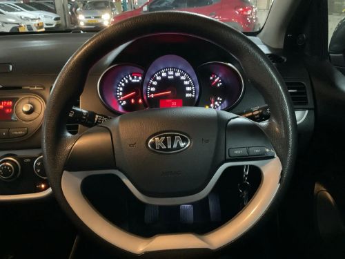Kia Picanto 1.0 LX in Namibia