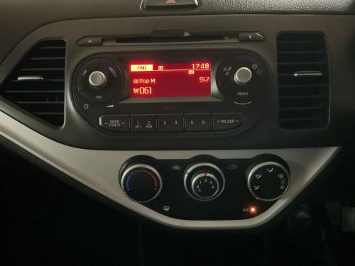 Kia Picanto 1.0 LX in Namibia