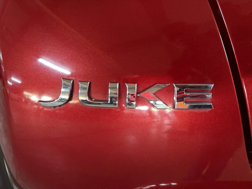 Nissan Juke 1.6 Acenta + in Namibia