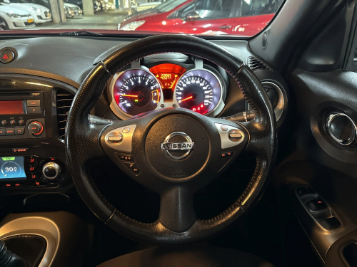 Nissan Juke 1.6 Acenta + in Namibia