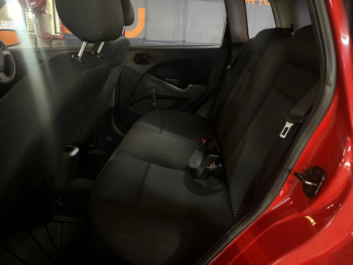 Ford Figo 1.4 Ambiente in Namibia