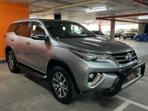 Toyota Fortuner 2.8gd-6 R/B in Namibia