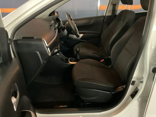 Kia Picanto 1.0 Smart in Namibia