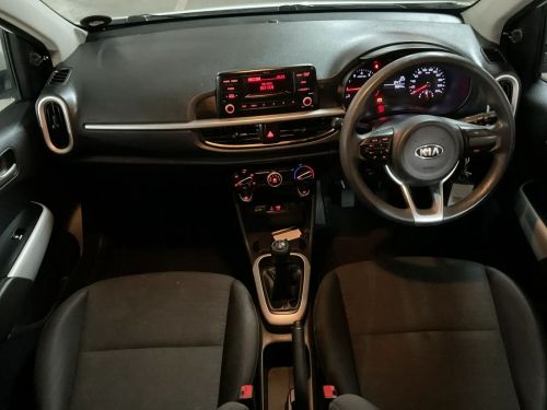 Kia Picanto 1.0 Smart in Namibia
