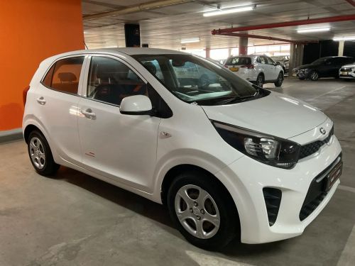 Kia Picanto 1.0 Smart in Namibia