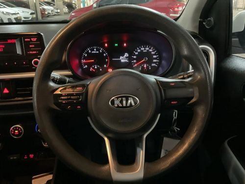 Kia Picanto 1.0 Smart in Namibia