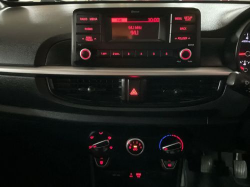 Kia Picanto 1.0 Smart in Namibia