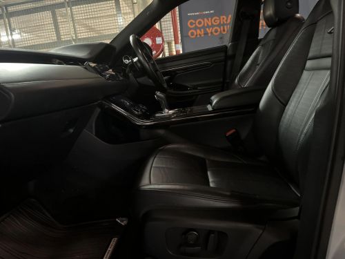Land Rover Range Rover Evoque 2.0d HSE (132 KW) (D180) in Namibia