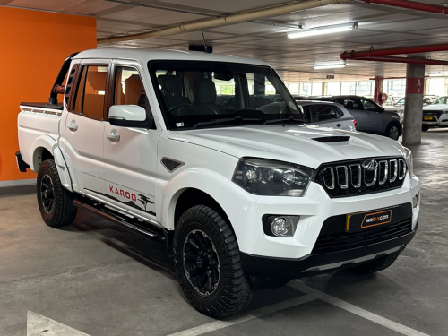 Mahindra PIK UP 2.2 Mhawk S10 4x4 Pick Up Double Cab in Namibia