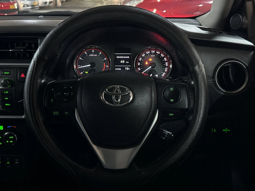 Toyota Auris 1.6 XR in Namibia