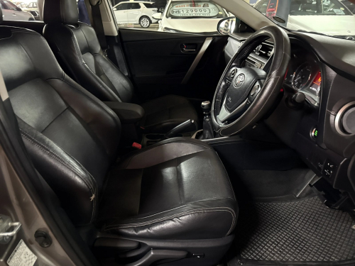 Toyota Auris 1.6 XR in Namibia