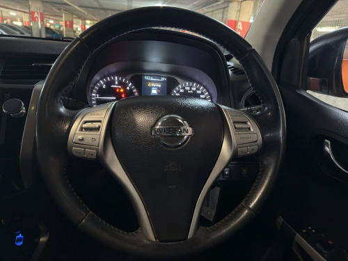Nissan Navara 2.3d SE 4x4 Pick Up Double Cab in Namibia