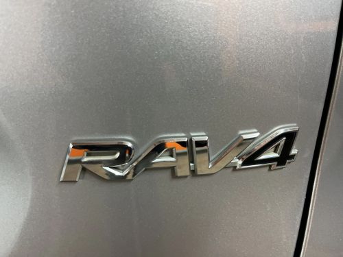 Toyota RAV 4 2.0 GX CVT in Namibia