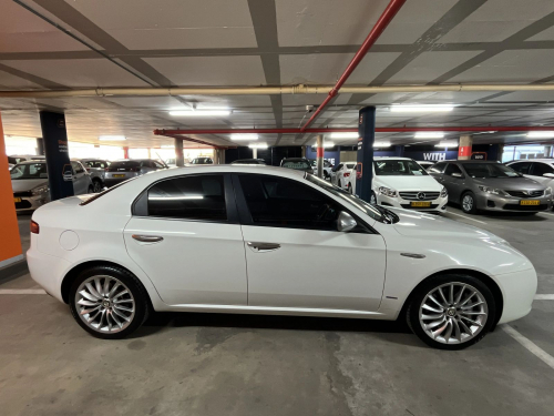 Alfa Romeo 159 1750tbi Progession in Namibia