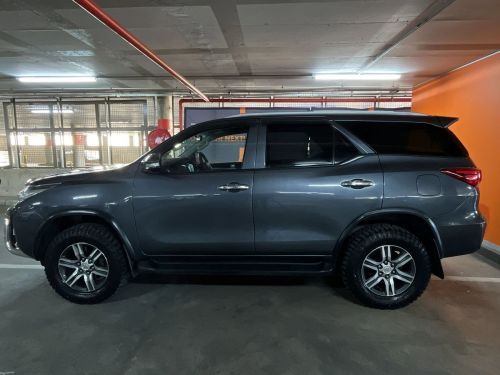 Toyota Fortuner 2.4gd-6 R/B Auto in Namibia