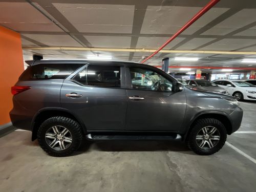 Toyota Fortuner 2.4gd-6 R/B Auto in Namibia