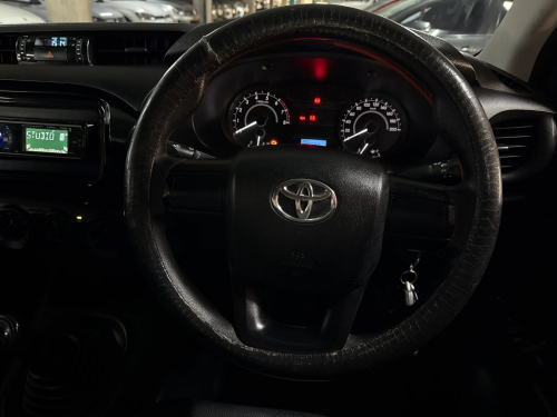 Toyota Hilux 2.0 Vvti A/C Single Cab in Namibia