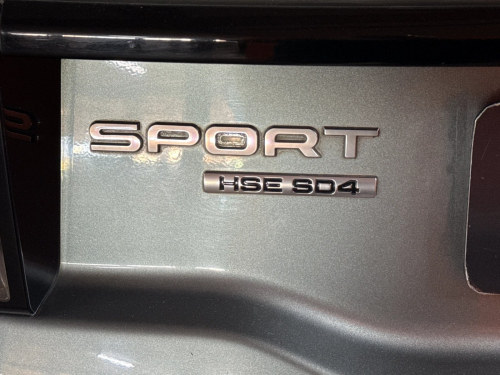 Land Rover Discovery Sport 2.2 SD4 HSE in Namibia