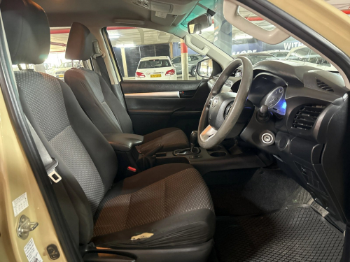 Toyota Hilux 2.4 Gd-6 SRX 4x4 Auto Pick Up Double Cab in Namibia