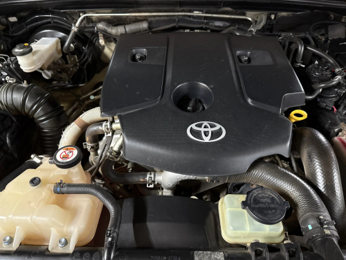 Toyota Hilux 2.4 Gd-6 SRX 4x4 Auto Pick Up Double Cab in Namibia