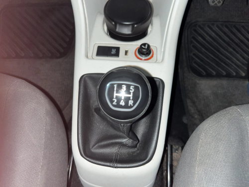 Volkswagen UP Move UP! 1.0 5-Door in Namibia