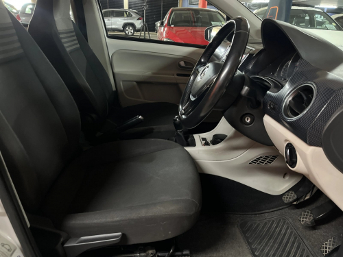 Volkswagen UP Move UP! 1.0 5-Door in Namibia