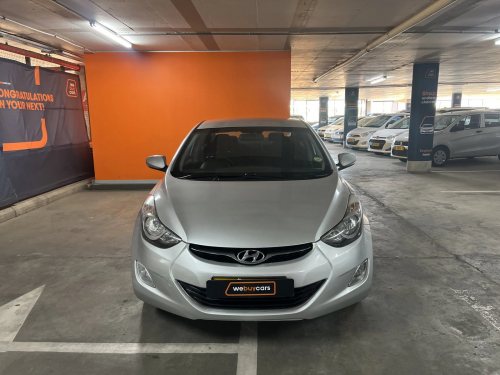 Hyundai Elantra 1.8 Gls/executive Auto in Namibia