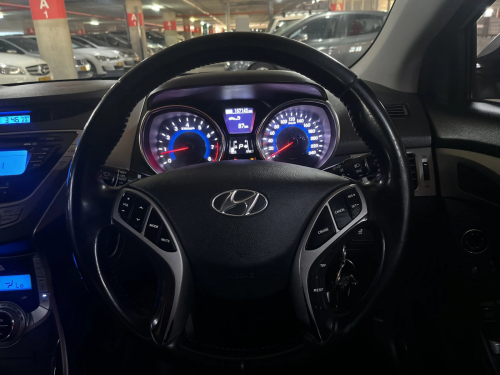 Hyundai Elantra 1.8 Gls/executive Auto in Namibia
