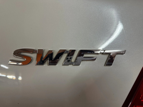 Suzuki Swift 1.2 GL in Namibia