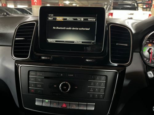 Mercedes-Benz GLE 400 4matic in Namibia