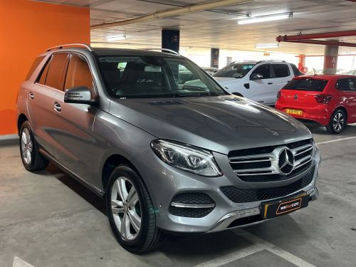 Mercedes-Benz GLE 400 4matic in Namibia