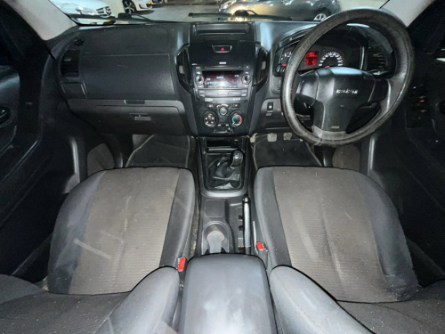 Isuzu KB 250 D-Teq LE Pick Up Double Cab in Namibia