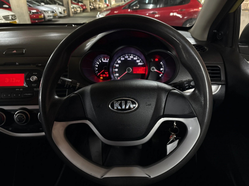 Kia Picanto 1.2 EX in Namibia