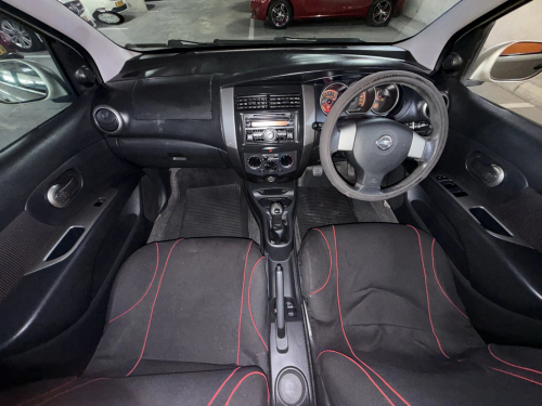 Nissan Livina 1.6 Acenta+ X-Gear in Namibia