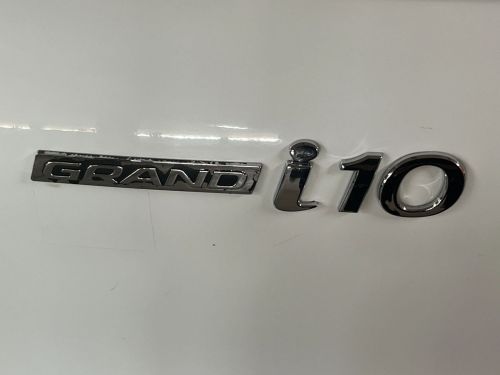 Hyundai i10 Grand I10 1.0 Motion in Namibia