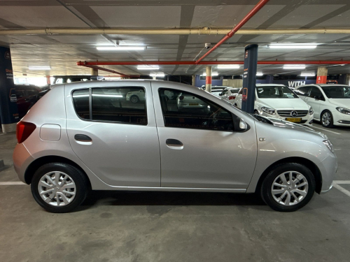 Renault Sandero 900 T Expression in Namibia