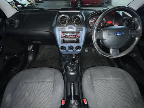Ford Ford Figo 1.4 Ambiente in Namibia