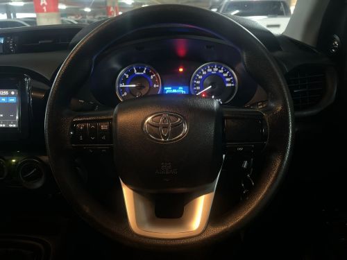 Toyota Hilux 2.4 Gd-6 RB SRX Pick Up Double Cab in Namibia
