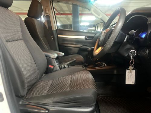 Toyota Hilux 2.4 Gd-6 RB SRX Pick Up Double Cab in Namibia