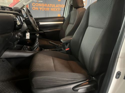 Toyota Hilux 2.4 Gd-6 RB SRX Pick Up Double Cab in Namibia