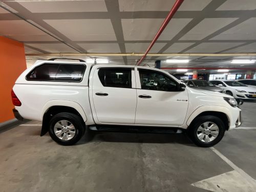 Toyota Hilux 2.4 Gd-6 RB SRX Pick Up Double Cab in Namibia