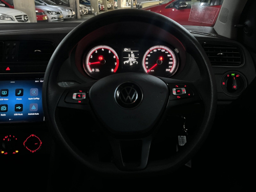 Volkswagen Polo Vivo 1.4 (5dr) in Namibia