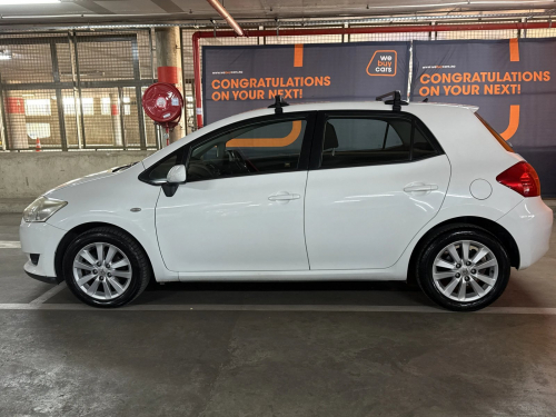 Toyota Toyota Auris 140 RS in Namibia