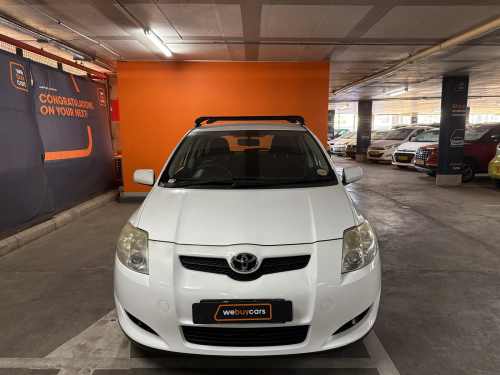 Toyota Toyota Auris 140 RS in Namibia